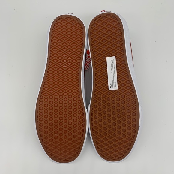 Old SKOOL - Picture 6 of 10